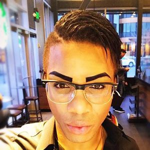 Meet your Posher, Leighvye